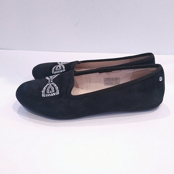 black ugg flats